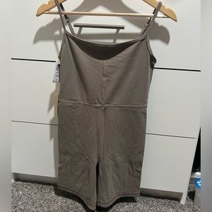 Wilfred divinity 7” medium bodysuit